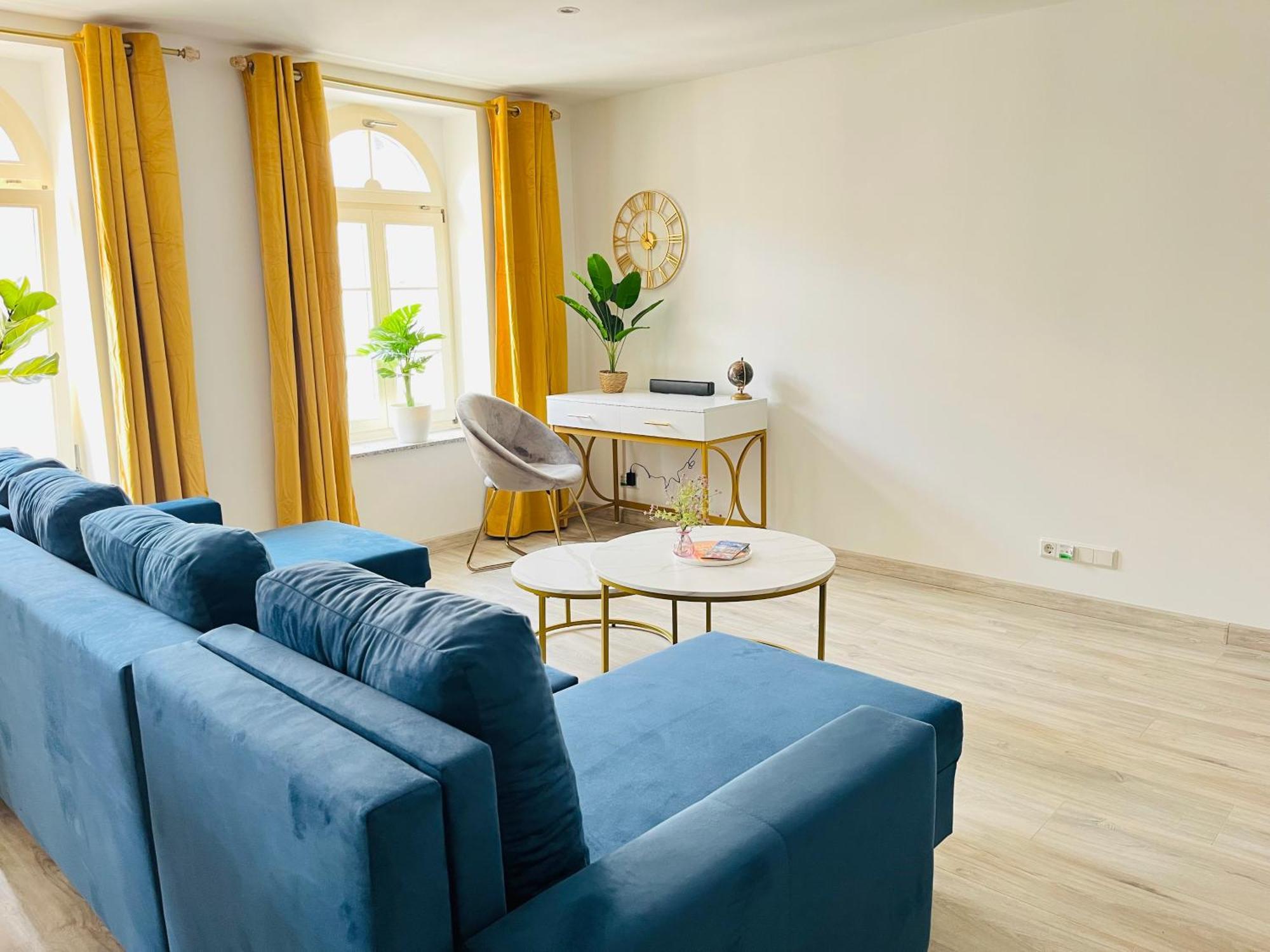 Filmap-Charmant-Modern-Zentral-Balkon-Beamer-Spieletisch Görlitz Esterno foto