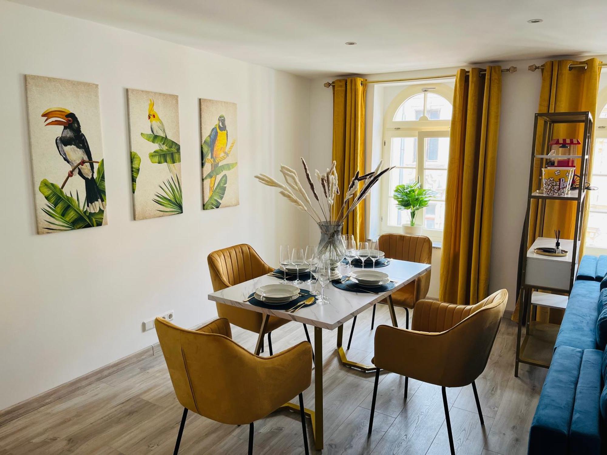 Filmap-Charmant-Modern-Zentral-Balkon-Beamer-Spieletisch Görlitz Esterno foto
